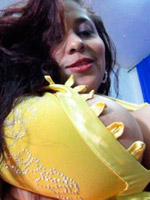 30 yo brunette amelhia willing to perform: anal sex, close up, dancing.