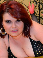 33 yo redhead ravennemistress willing to perform: anal sex, cameltoe, close up.